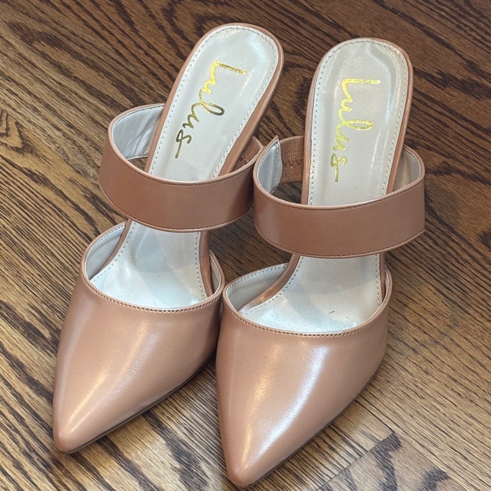 Lulu's Women's Nude Pointed Mules